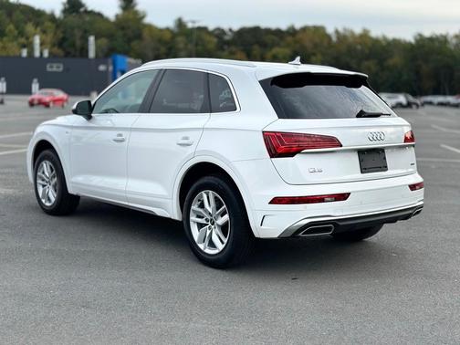2022 Audi Q5 45 S line quattro Premium