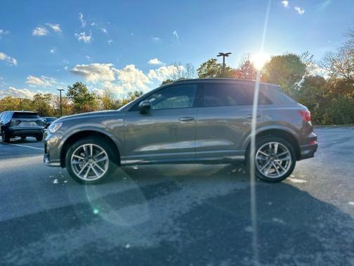 2025 Audi Q3 45 S line Premium