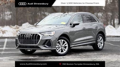 2025 Audi Q3 Premium 45 TFSI S line quattro Tiptronic