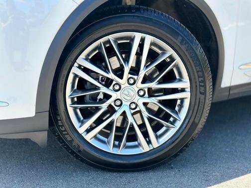 2023 Acura MDX Advance
