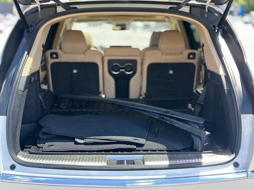 2023 Acura MDX Advance