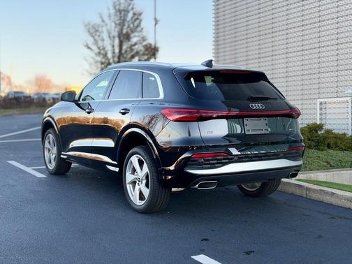 2025 Audi Q5 2.0T quattro Premium