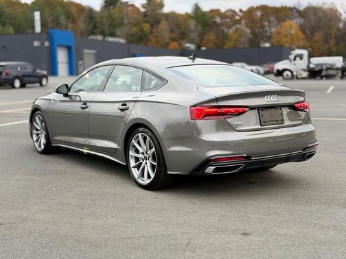 2025 Audi A5 Sportback 45 S line quattro Premium