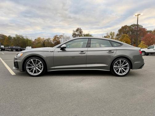 2025 Audi A5 Sportback 45 S line quattro Premium