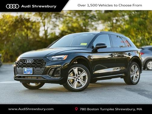 2025 Audi Q5 45 S line quattro Premium