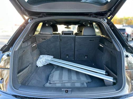 2025 Audi Q5 45 S line quattro Premium