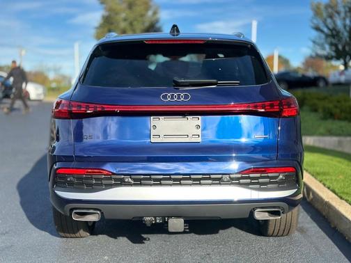 2025 Audi Q5 2.0T quattro Premium