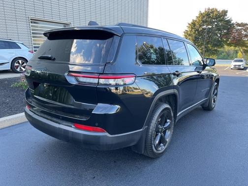 2023 Jeep Grand Cherokee L Laredo