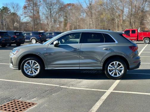 2025 Audi Q3 45 S line Premium