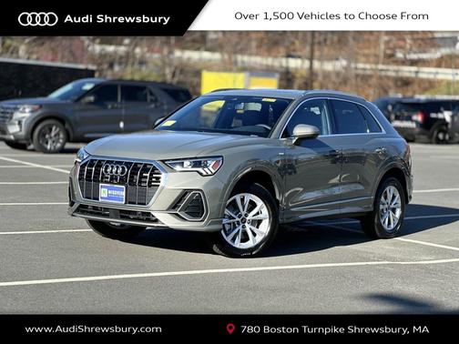 2025 Audi Q3 45 S line Premium
