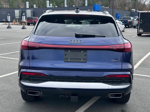 2025 Audi Q5 2.0T quattro Premium