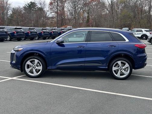 2025 Audi Q5 2.0T quattro Premium