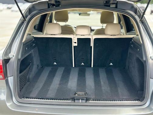 2021 Mercedes-Benz GLC 300 Base 4MATIC