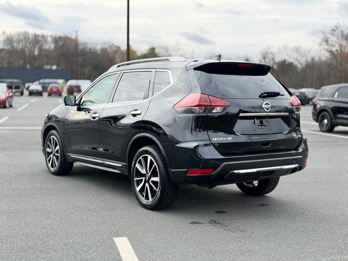 2020 Nissan Rogue SL