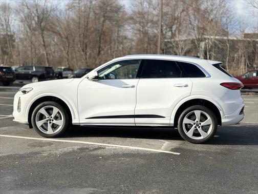 2025 Audi Q5 Premium Plus TFSI quattro S tronic