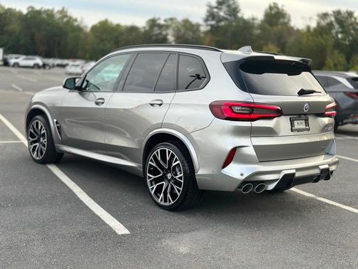 2022 BMW X5 M Base