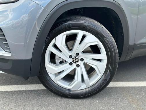 2022 Volkswagen Atlas 3.6L SE w/Technology