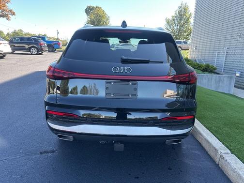 2025 Audi Q5 2.0T quattro Premium
