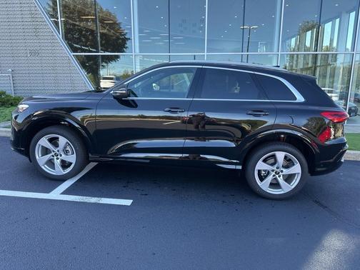 2025 Audi Q5 2.0T quattro Premium