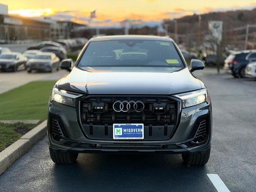 2026 Audi Q7 45 Premium