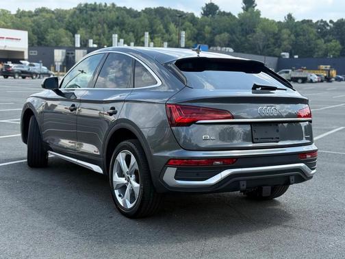 2022 Audi Q5 45 S line Premium Plus