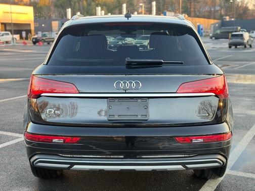 2023 Audi Q5 40 Premium