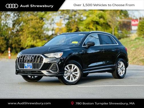 2025 Audi Q3 Premium 45 TFSI S line quattro Tiptronic