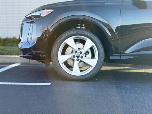 2025 Audi Q5 2.0T quattro Premium