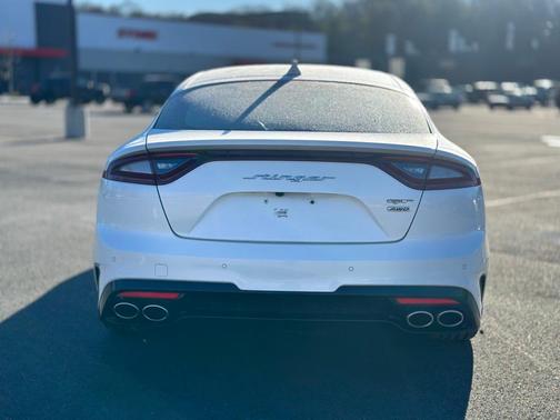 2021 Kia Stinger GT2