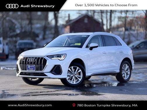 2025 Audi Q3 45 S line Premium