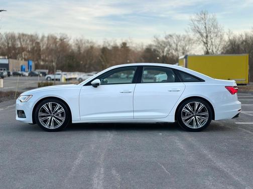 2024 Audi A6 Premium 45 TFSI quattro S tronic