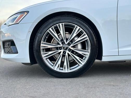 2024 Audi A6 Premium 45 TFSI quattro S tronic