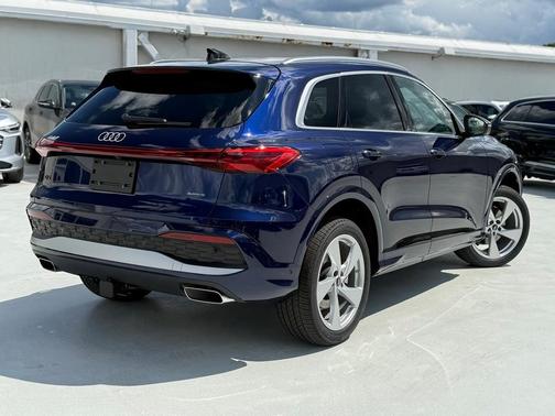 2025 Audi Q5 2.0T quattro Premium