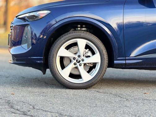 2025 Audi Q5 2.0T quattro Premium