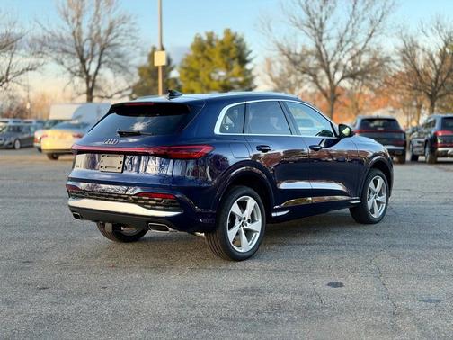 2025 Audi Q5 2.0T quattro Premium