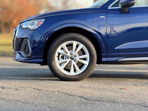 2025 Audi Q3 45 S line Premium