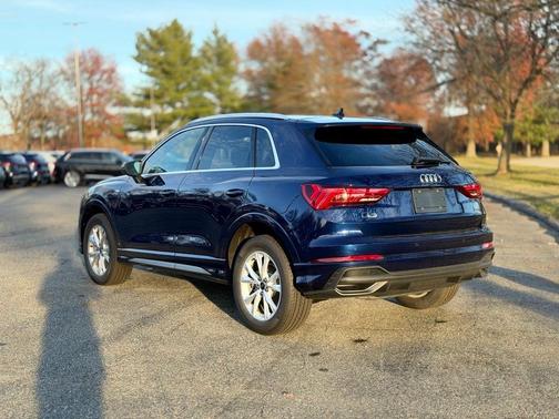 2025 Audi Q3 45 S line Premium