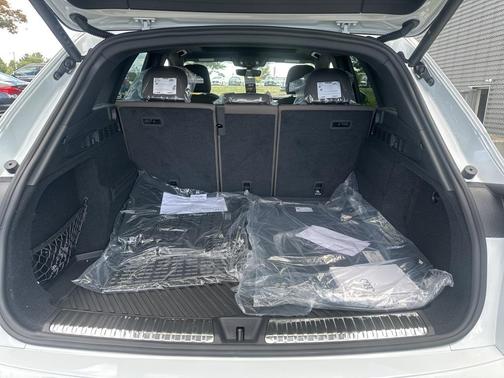 2025 Audi Q5 2.0T quattro Premium