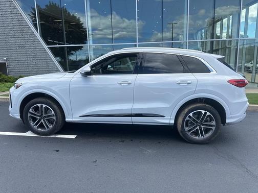 2025 Audi Q5 2.0T quattro Premium