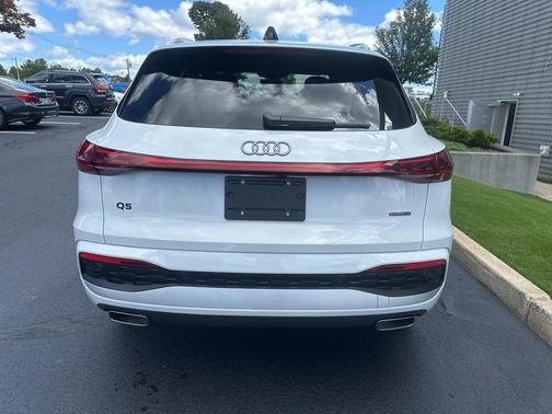 2025 Audi Q5 2.0T quattro Premium