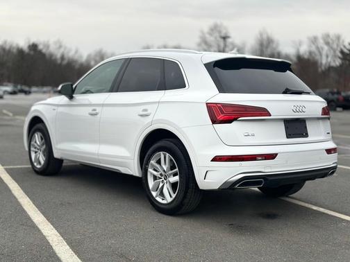 2023 Audi Q5 45 S line quattro Premium