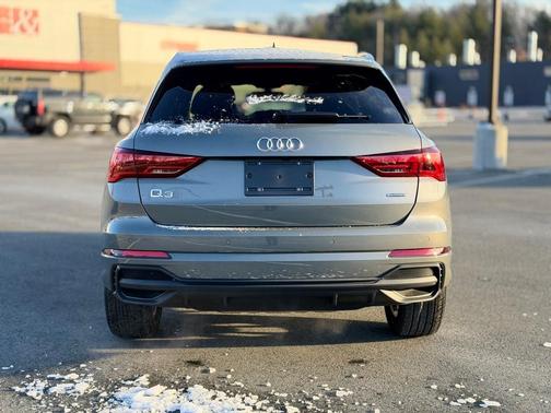 2025 Audi Q3 45 S line Premium