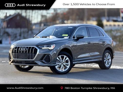 2025 Audi Q3 45 S line Premium
