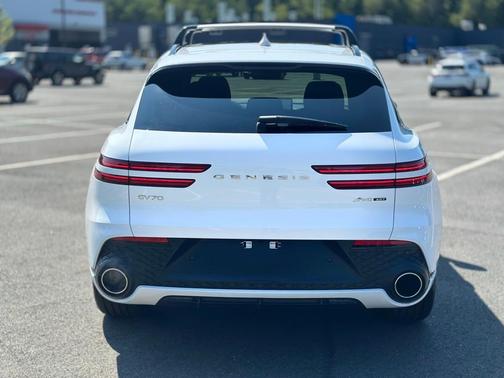 2025 Genesis GV70 3.5T Sport