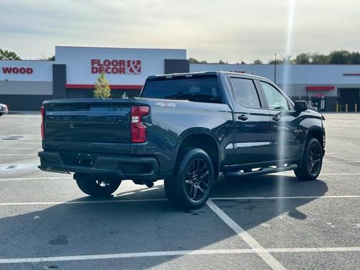 2022 Chevrolet Silverado 1500 Limited Custom