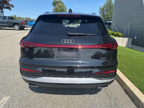 2025 Audi Q5 2.0T quattro Premium