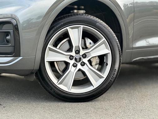 2025 Audi Q5 Premium 45 TFSI S line quattro