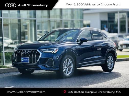 2025 Audi Q3 45 S line Premium