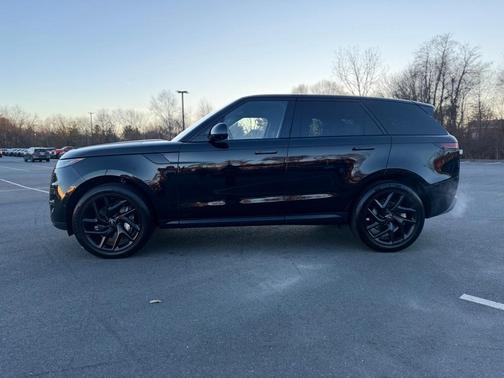 2023 Land Rover Range Rover Sport SE