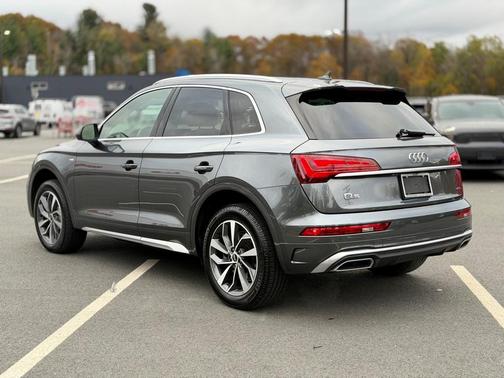 2022 Audi Q5 45 S line quattro Premium